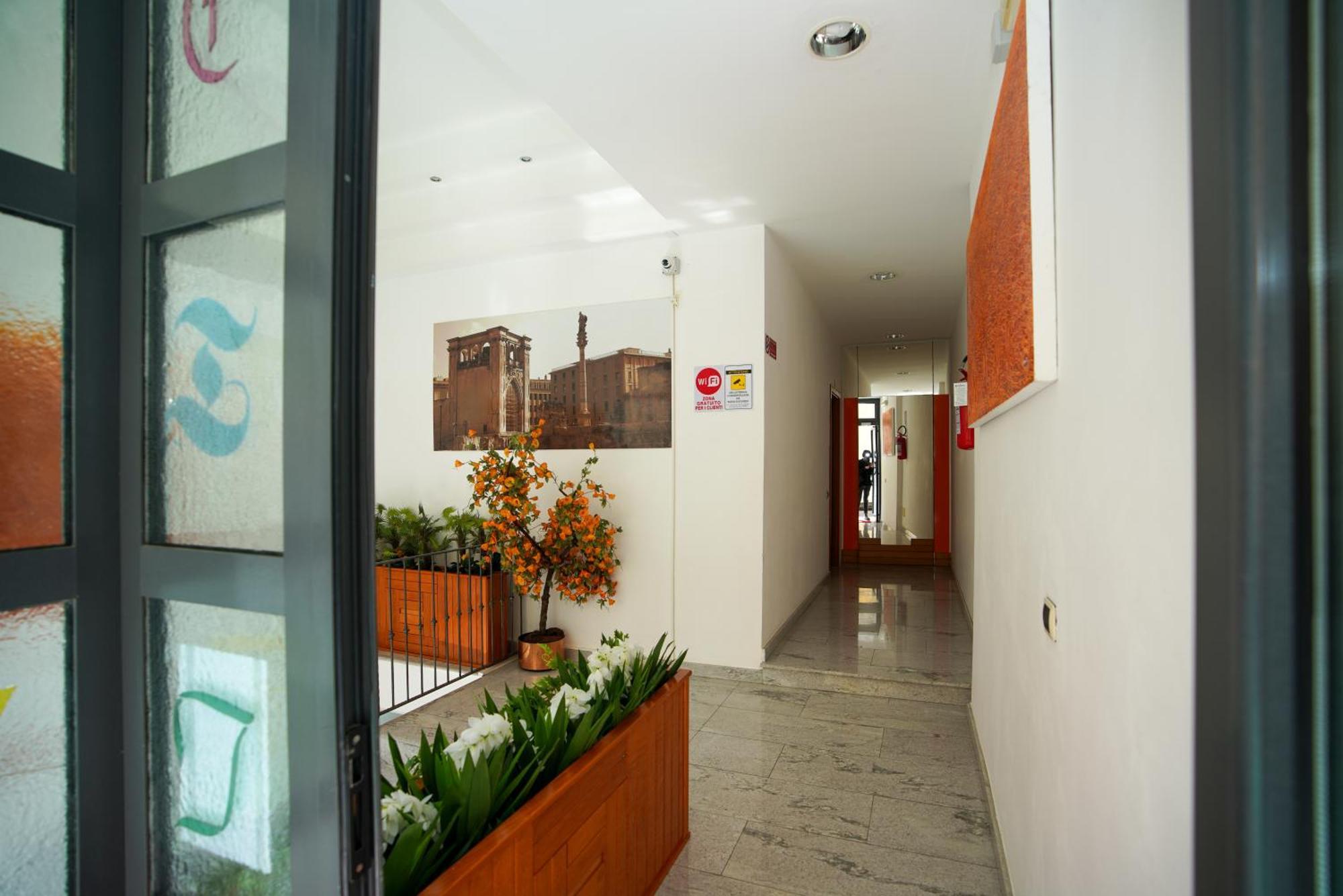 Residence Lupiae Lecce Exterior photo